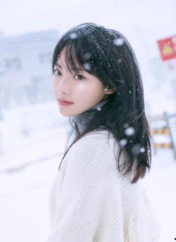 张嘉倪网红吃瓜视频