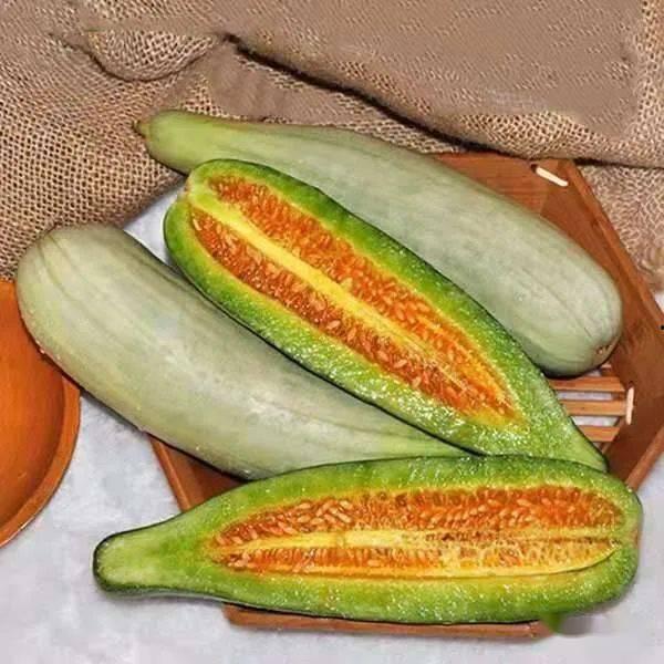 网红周丽珊吃瓜图片高清,高清美照引网友热议