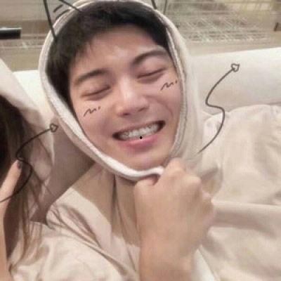 抖音网红情侣吃瓜搞笑