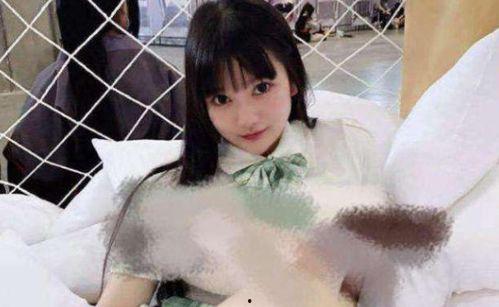 吃瓜事件网红小芳,吃瓜事件背后的真相与反思