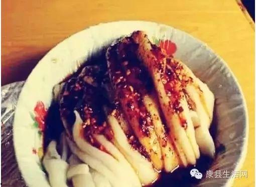 康县二饼网红吃瓜,网红吃瓜界的“瓜王”传奇